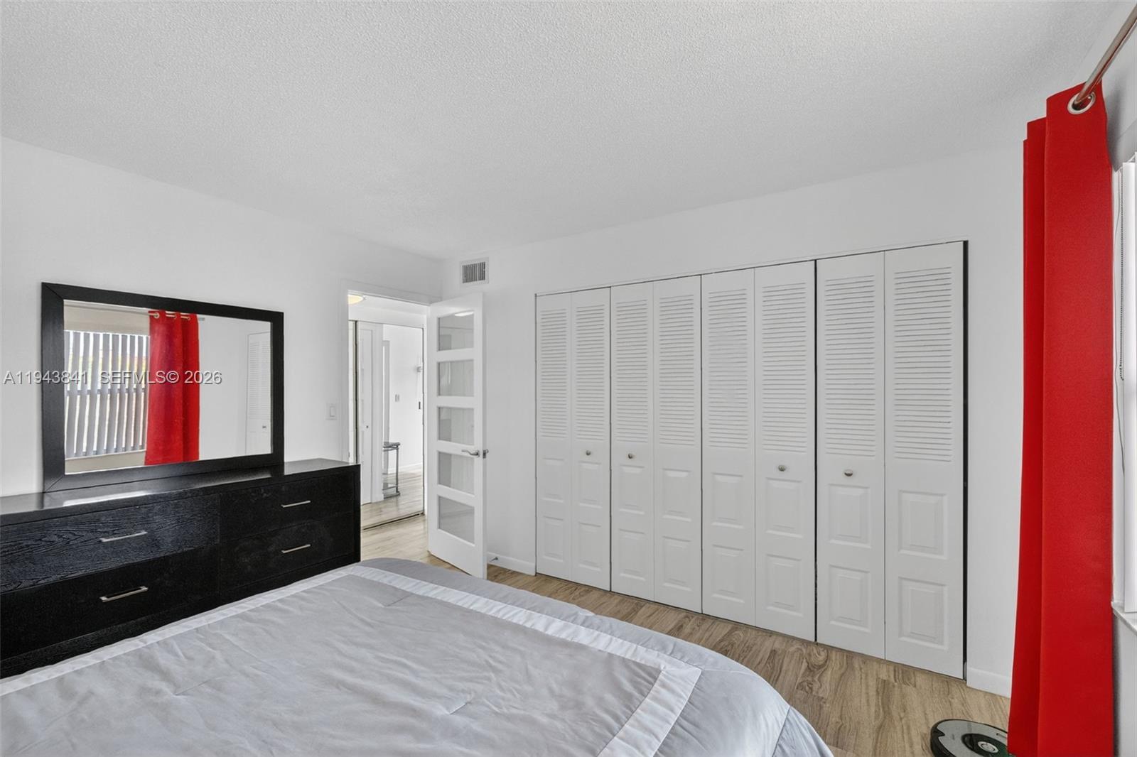 SUNRISE LAKES 129 CONDO - Residential