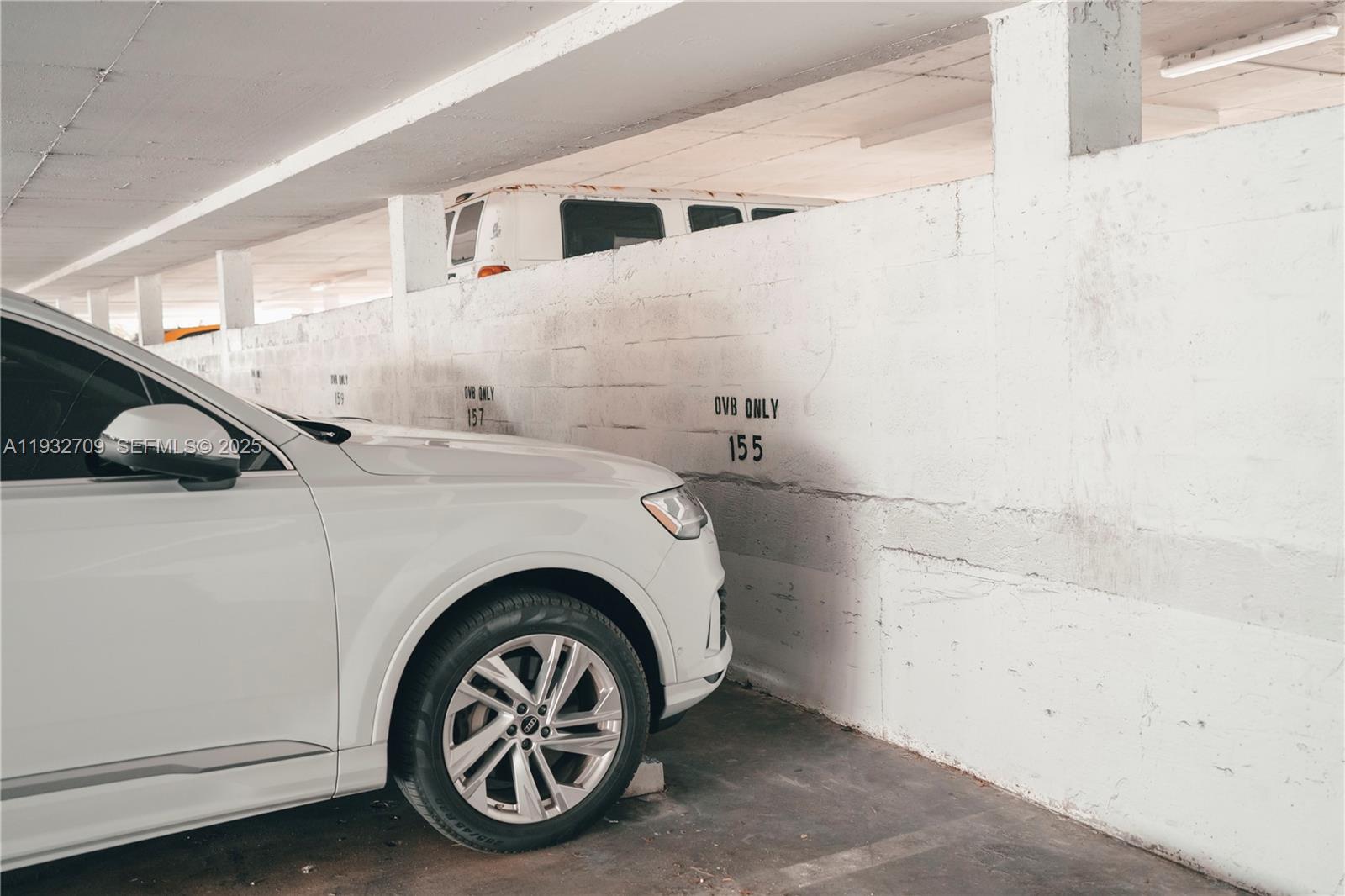 OCEANVIEW BUILDING B COND - Residential