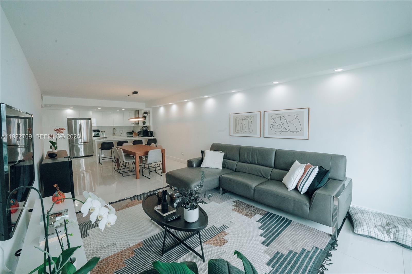 OCEANVIEW BUILDING B COND - Residential