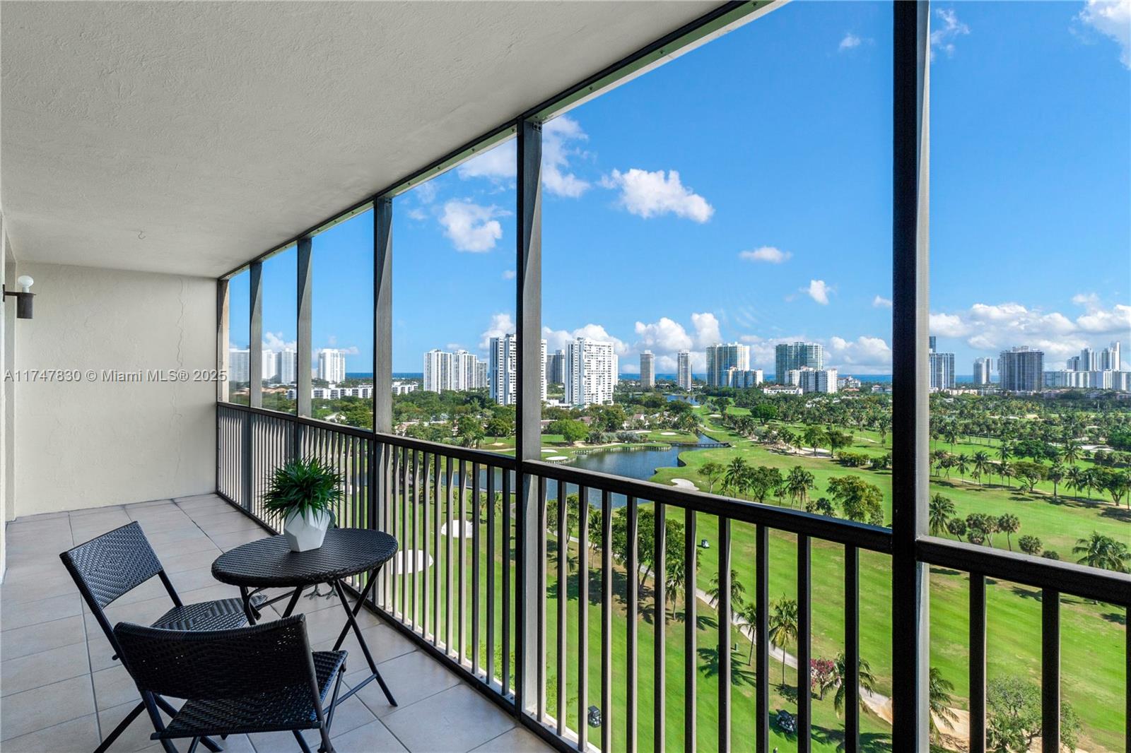20335 W Country Club Dr 1706, Aventura, Miami-Dade County, Florida - 2 Bedrooms  
2 Bathrooms - 