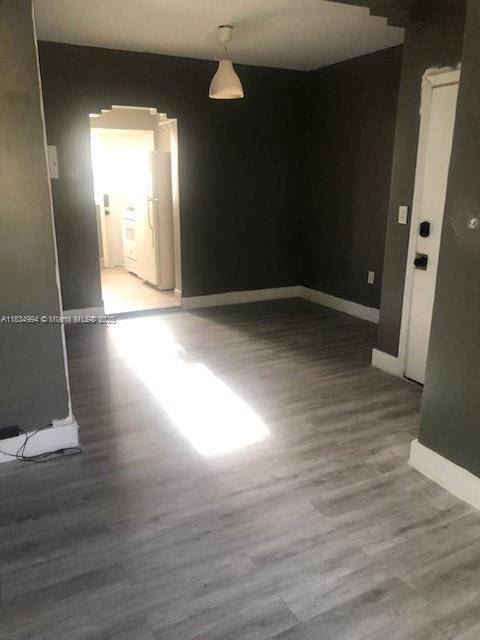 1016 Biarritz Dr 8
