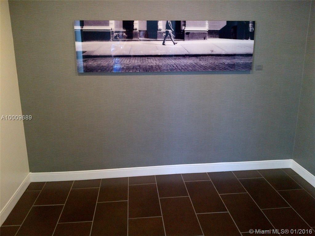 Midblock Midtown - Residential Lease