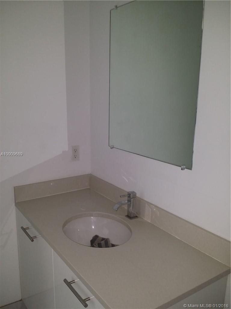 Midblock Midtown - Residential Lease