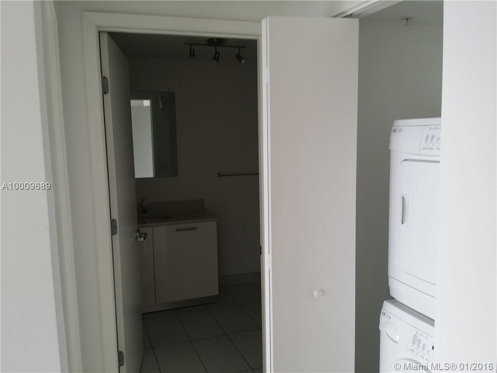 Midblock Midtown - Residential Lease