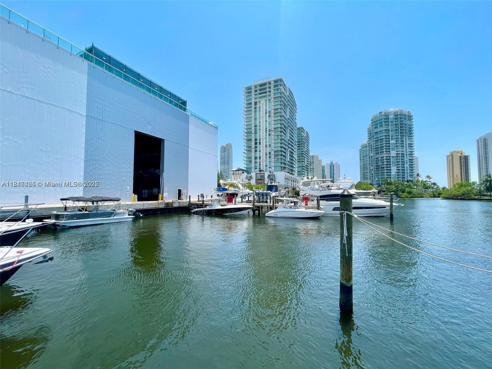 INTRACOASTAL WATERWAY - Land