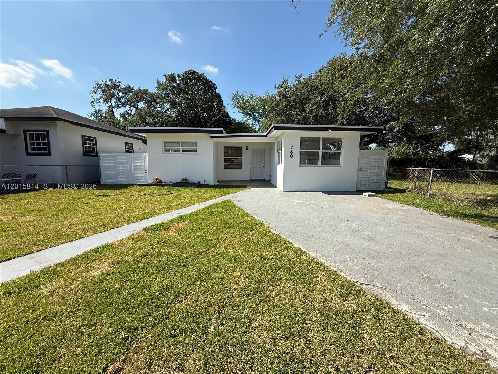 1760 NW 84th St