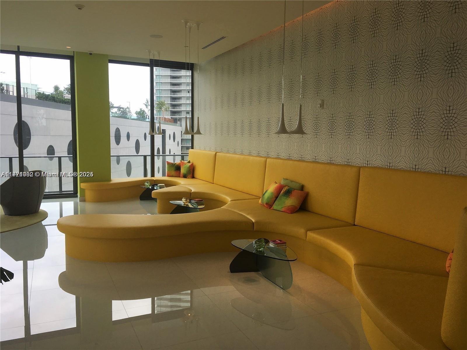 PARAISO BAYVIEWS CONDO - Residential