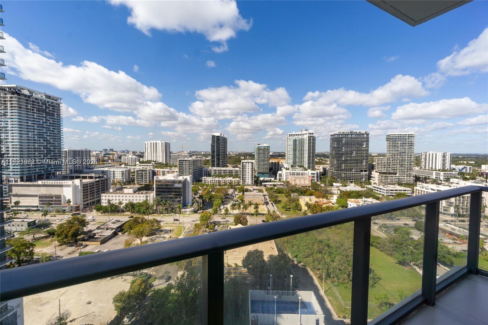 PARAISO BAYVIEWS CONDO - Residential
