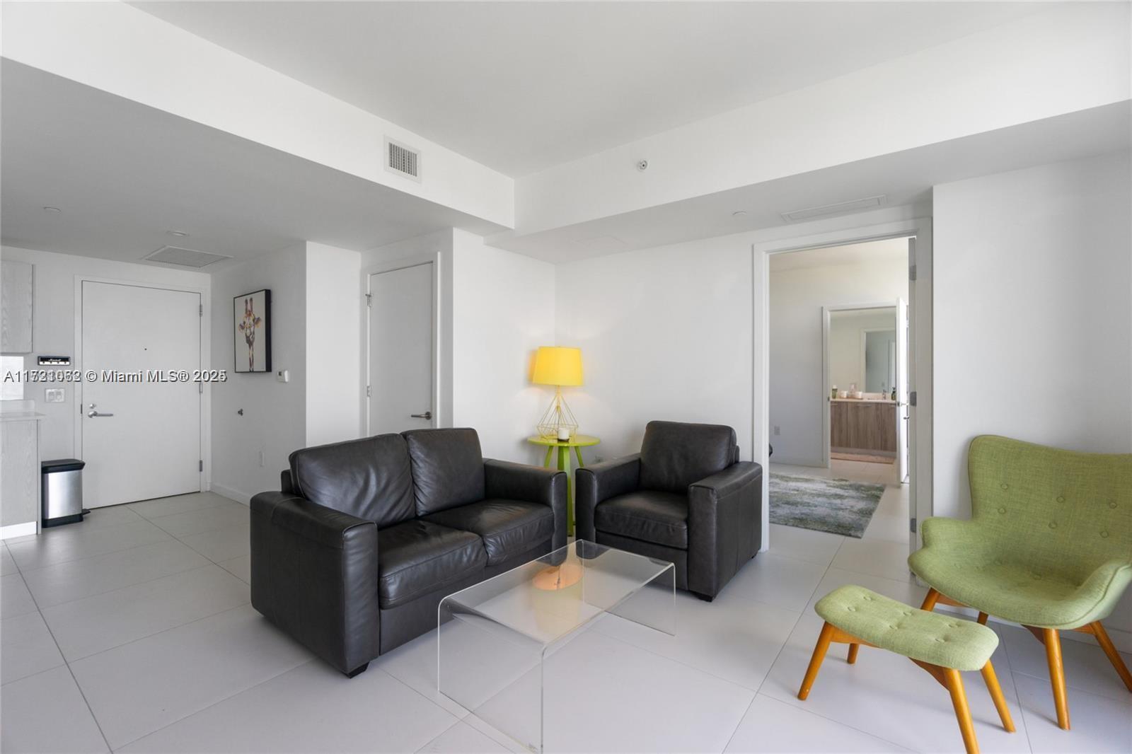 PARAISO BAYVIEWS CONDO - Residential