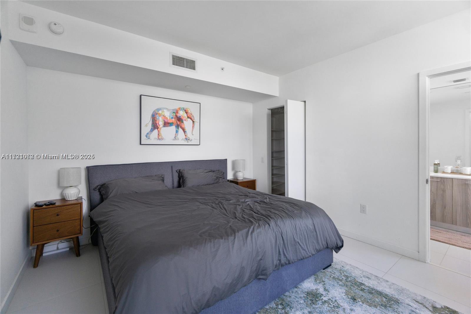 PARAISO BAYVIEWS CONDO - Residential