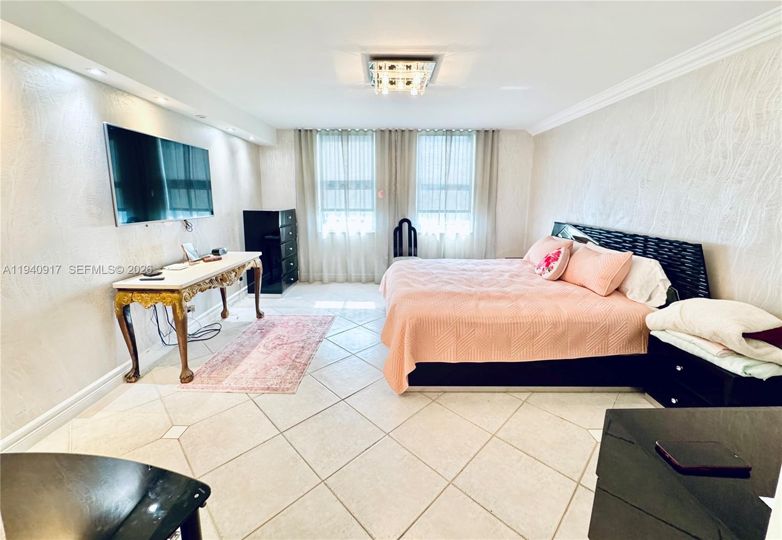 MALAGA TOWERS CONDO - Residential