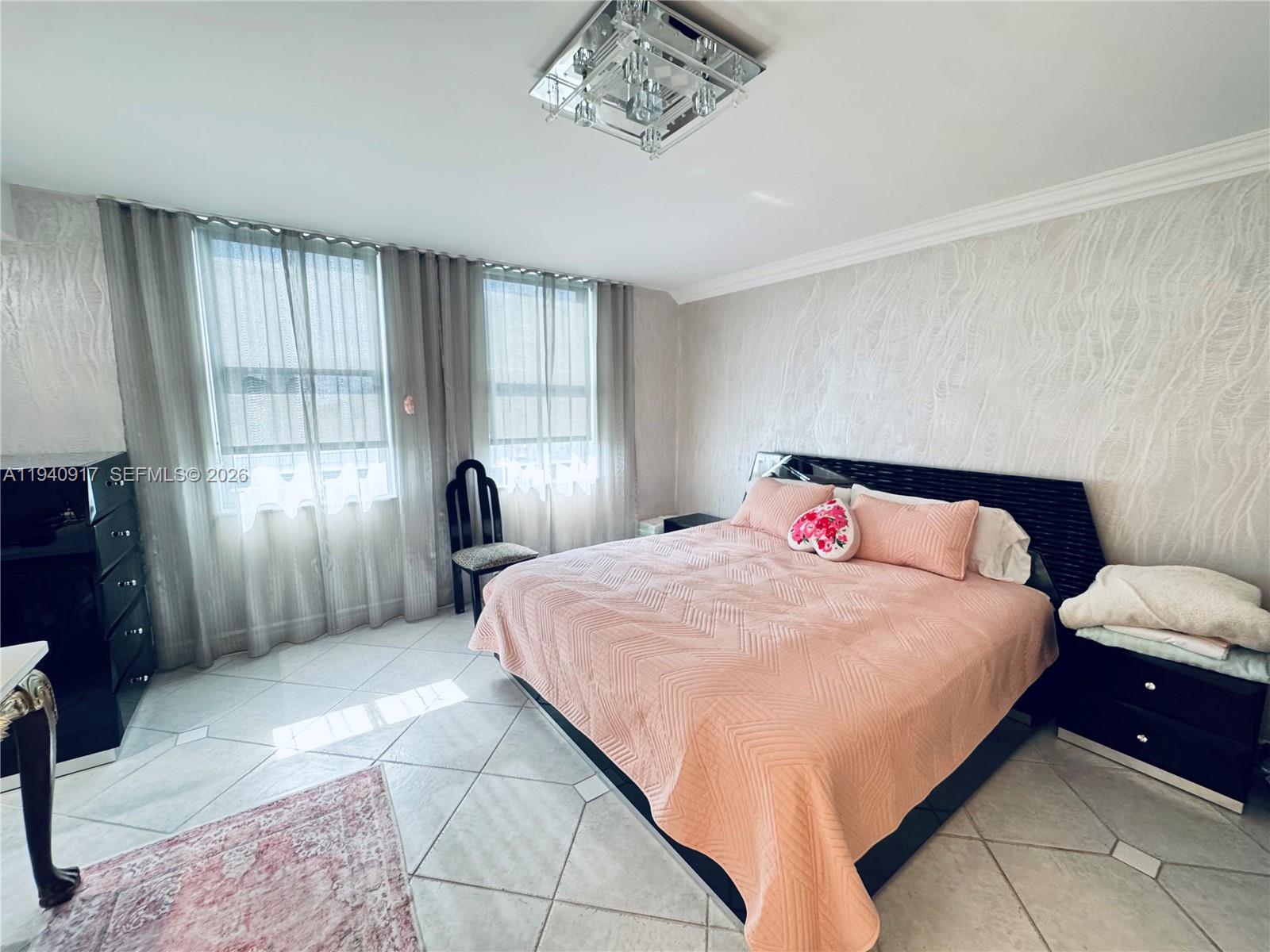 MALAGA TOWERS CONDO - Residential