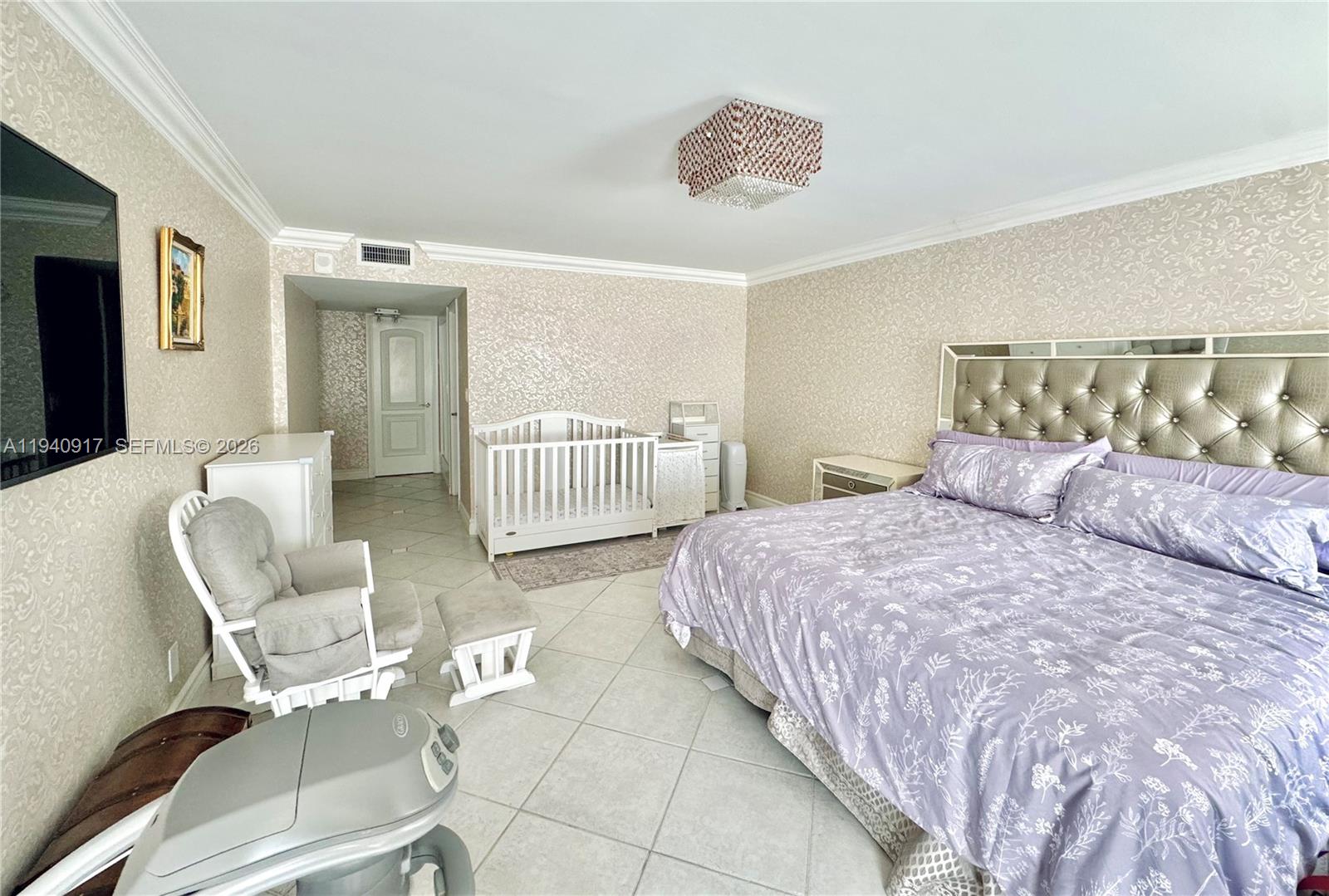 MALAGA TOWERS CONDO - Residential