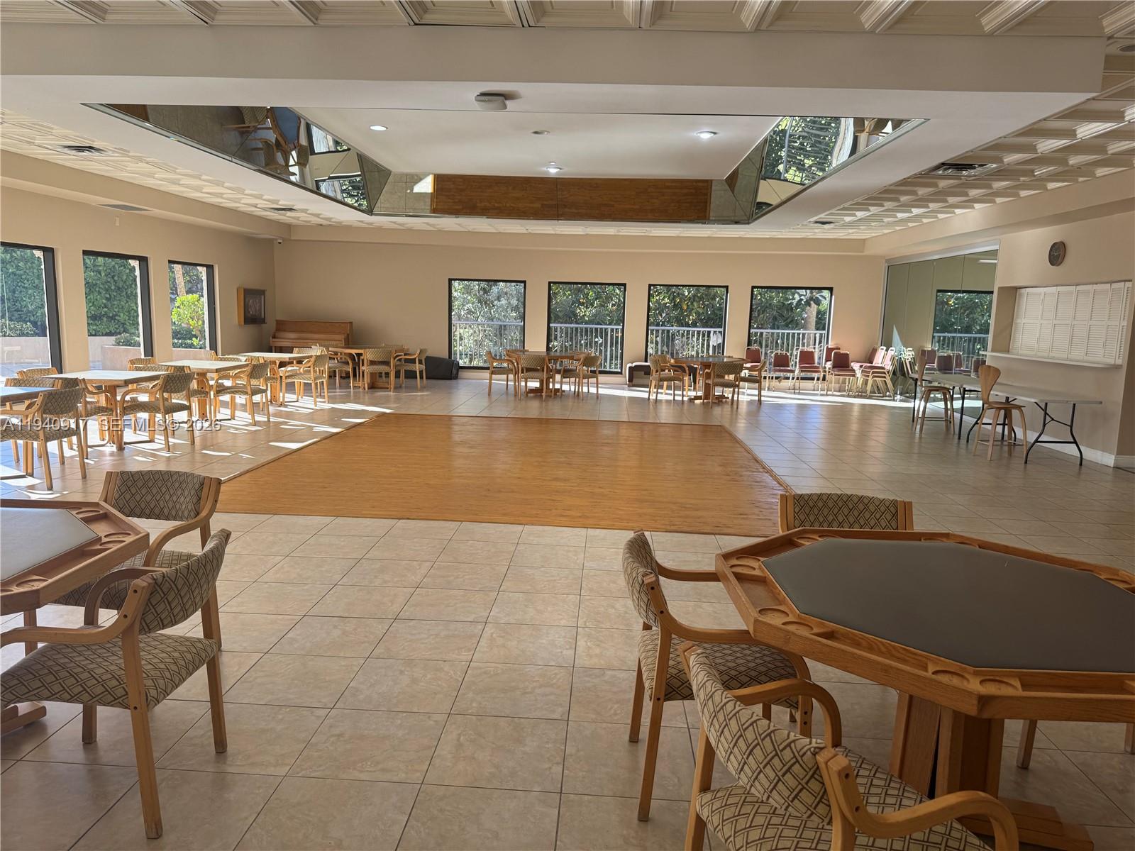 MALAGA TOWERS CONDO - Residential