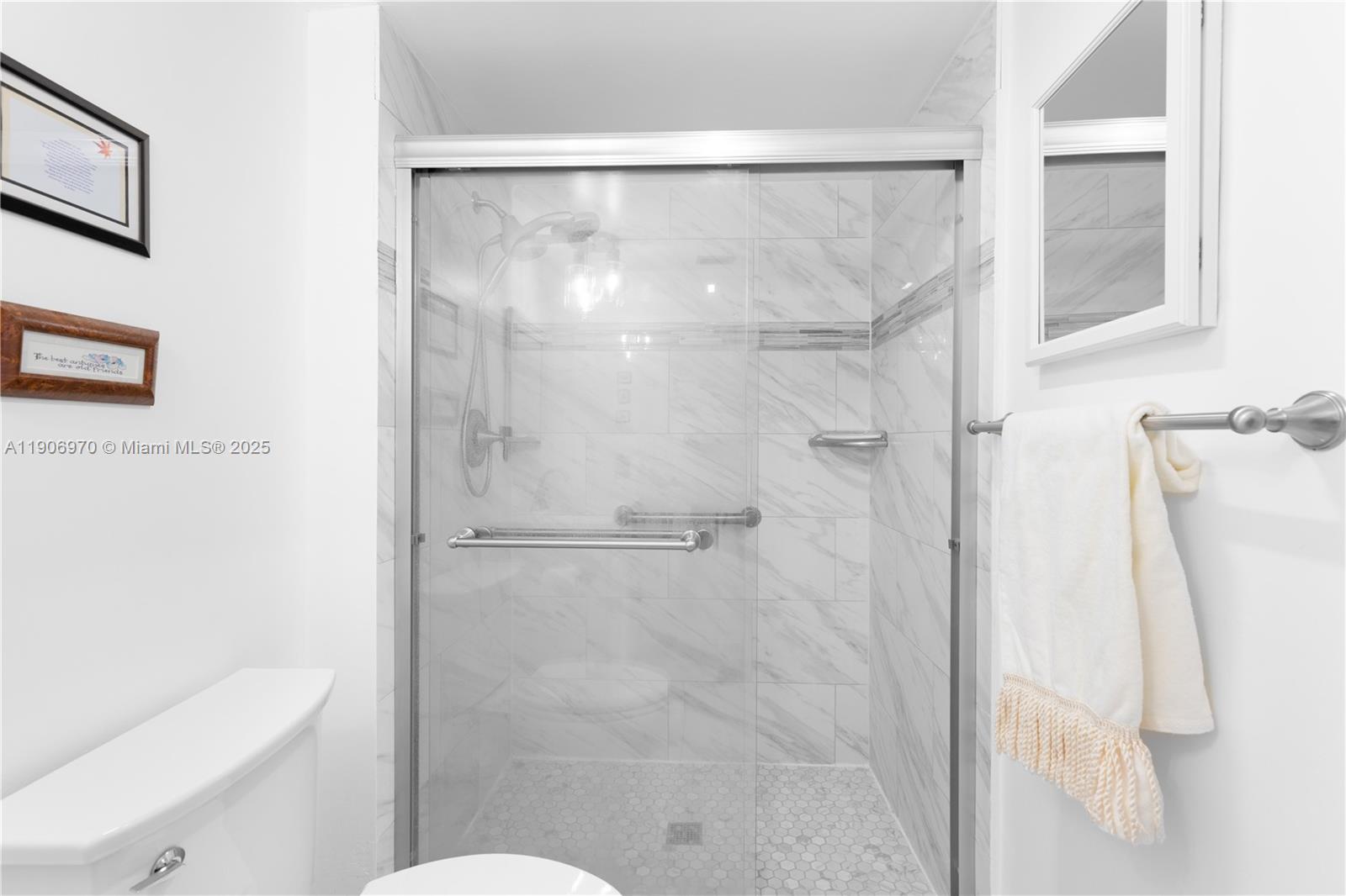 FLAMENCO CONDO TOWER I - Residential