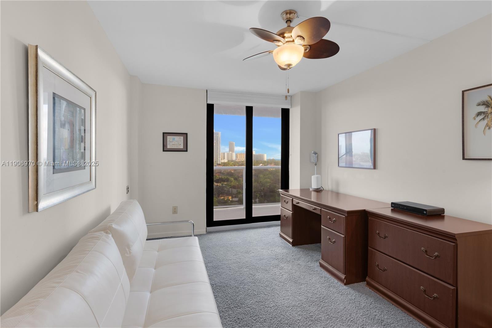 FLAMENCO CONDO TOWER I - Residential