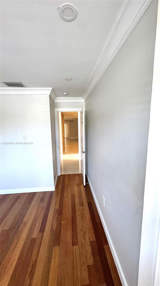 California Manors - Residential