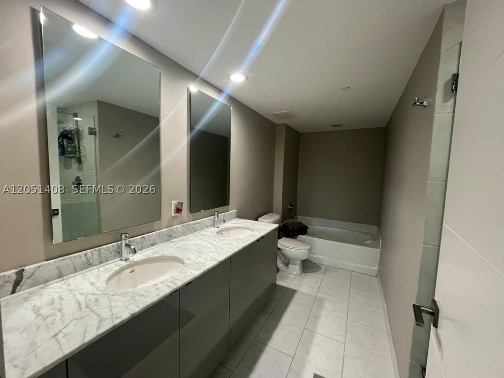 951 Brickell Ave 1706