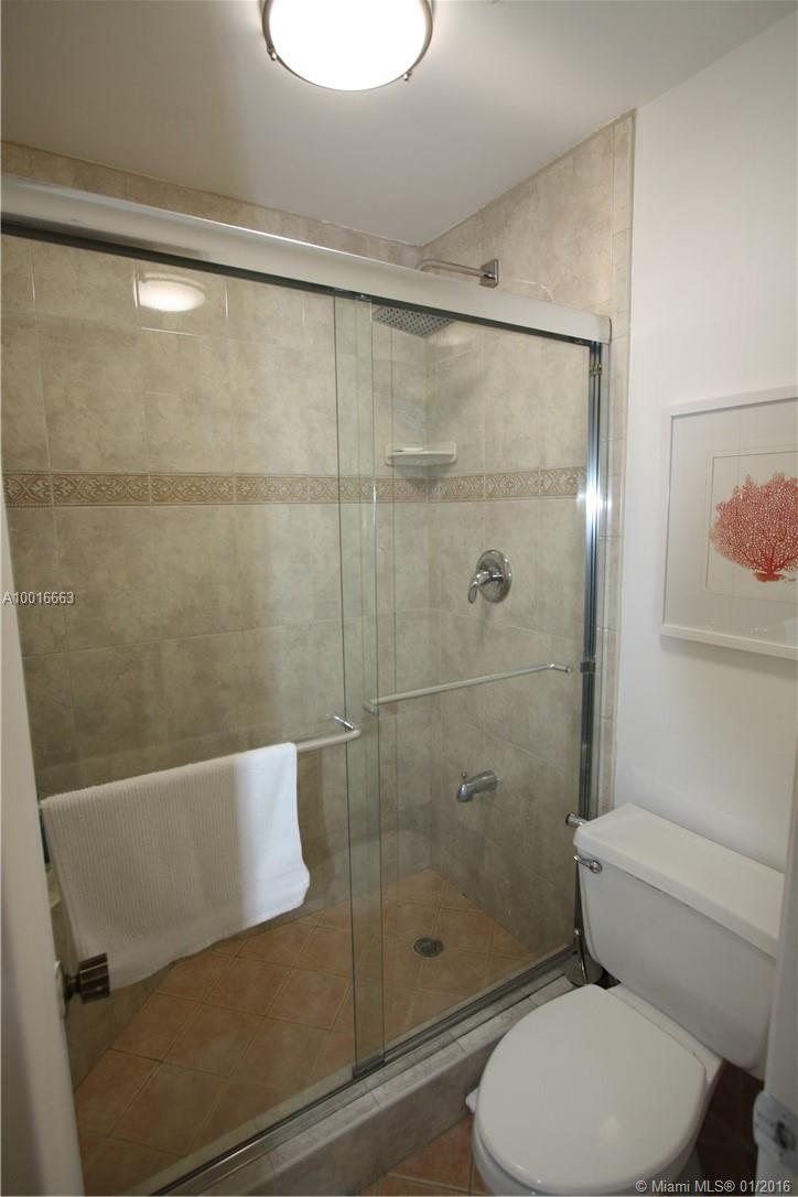 Grove Paradise Condo - Residential Lease