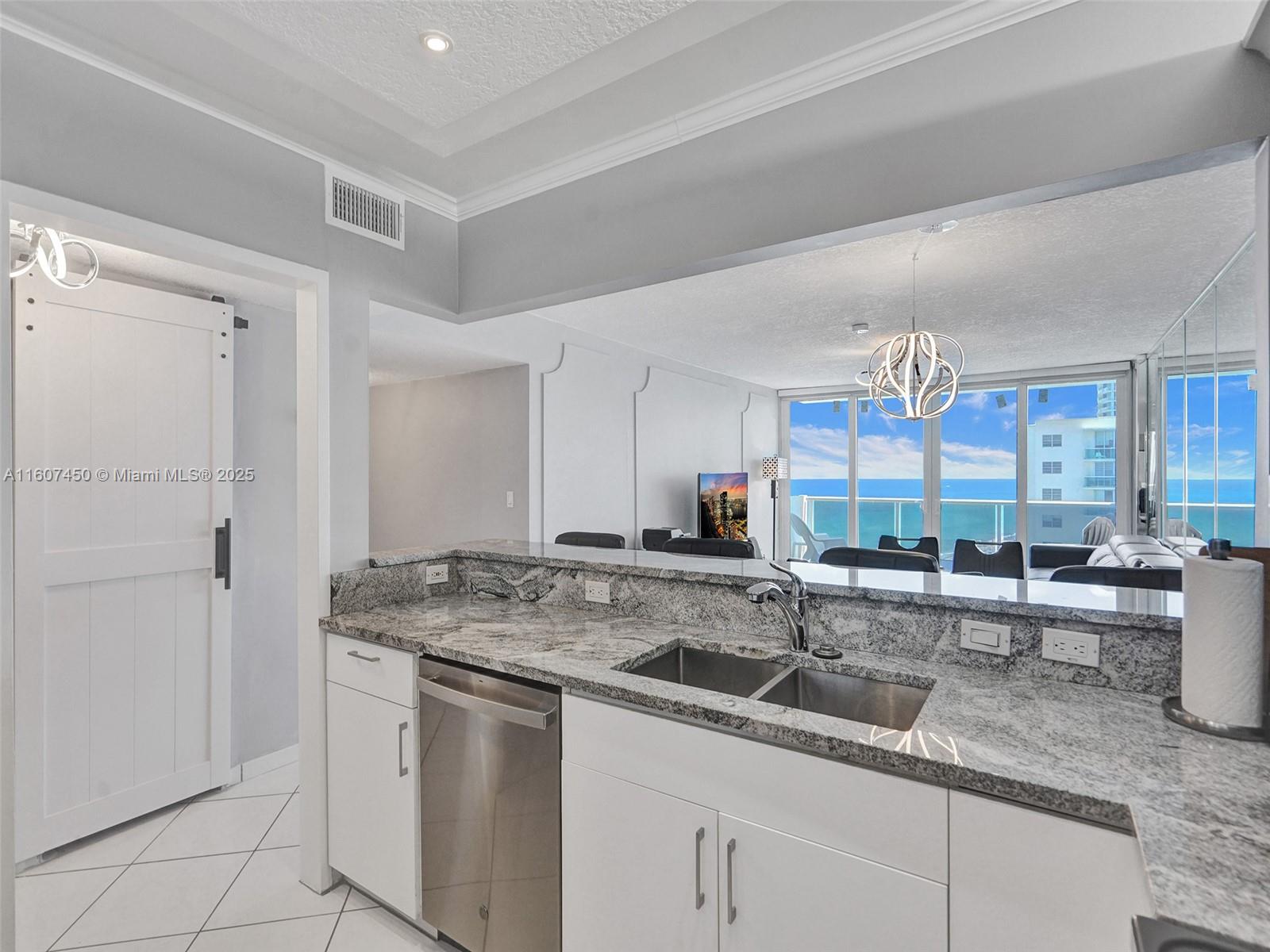 SEA AIR TOWERS CONDO - Residential Lease