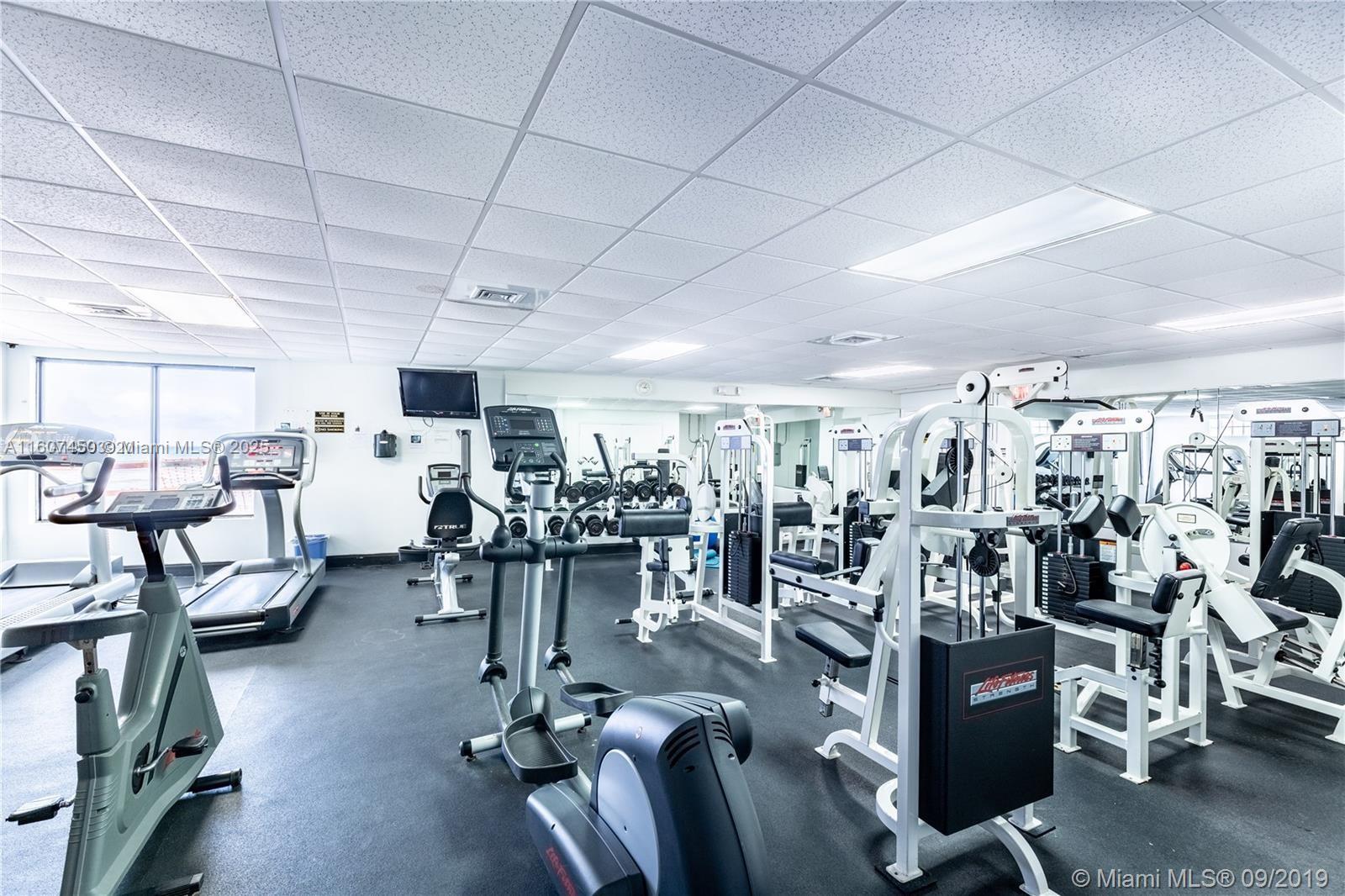 SEA AIR TOWERS CONDO - Residential Lease