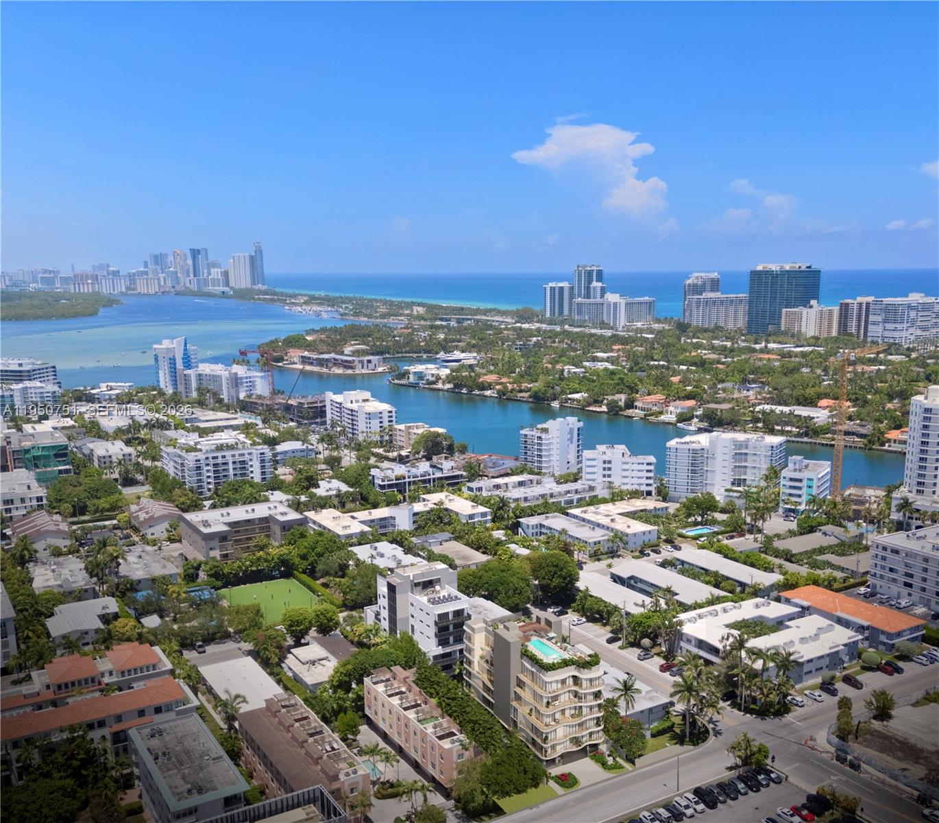 BAY HARBOR ISLAND - Residential