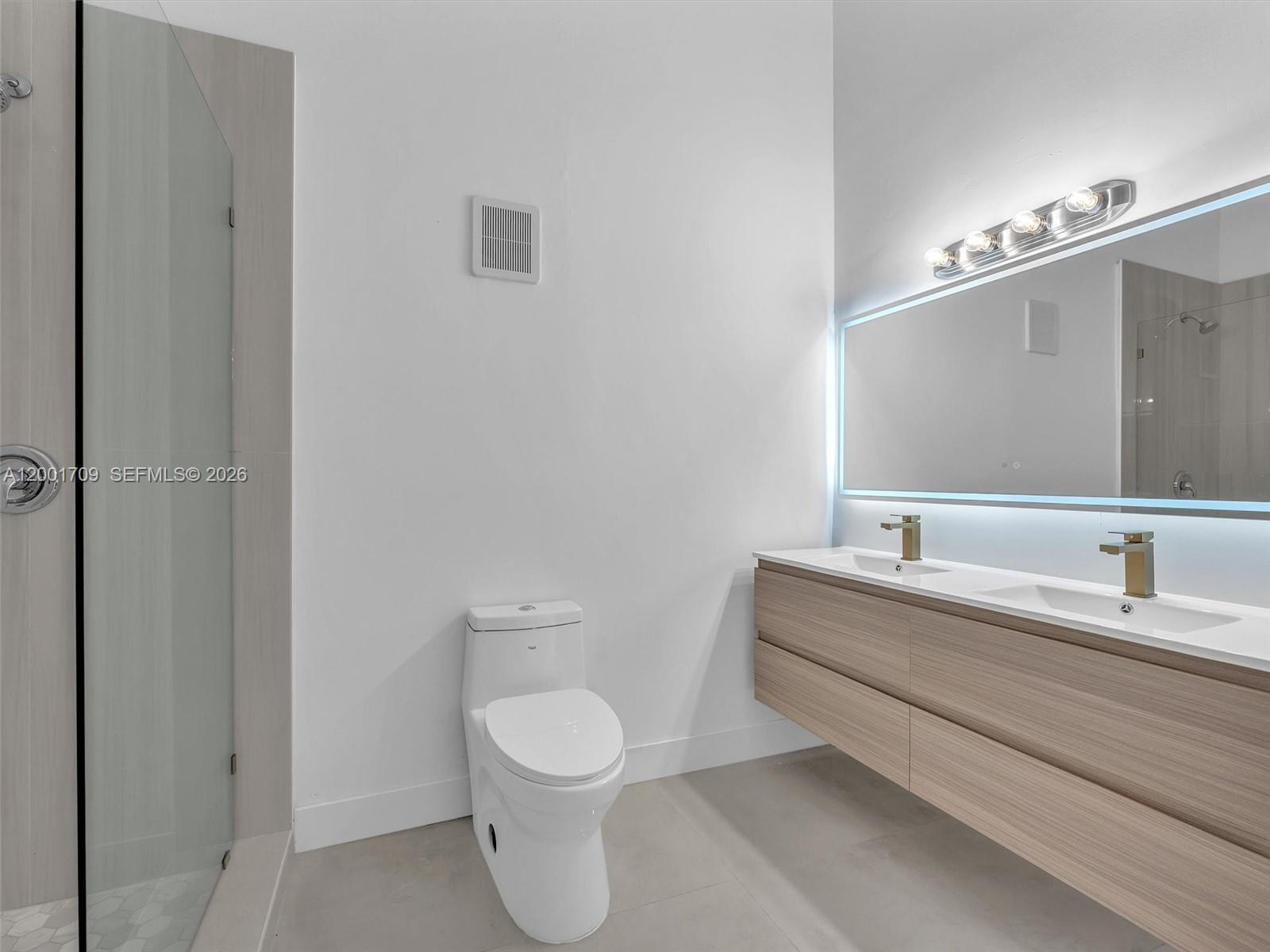 TAMERLANE - Residential