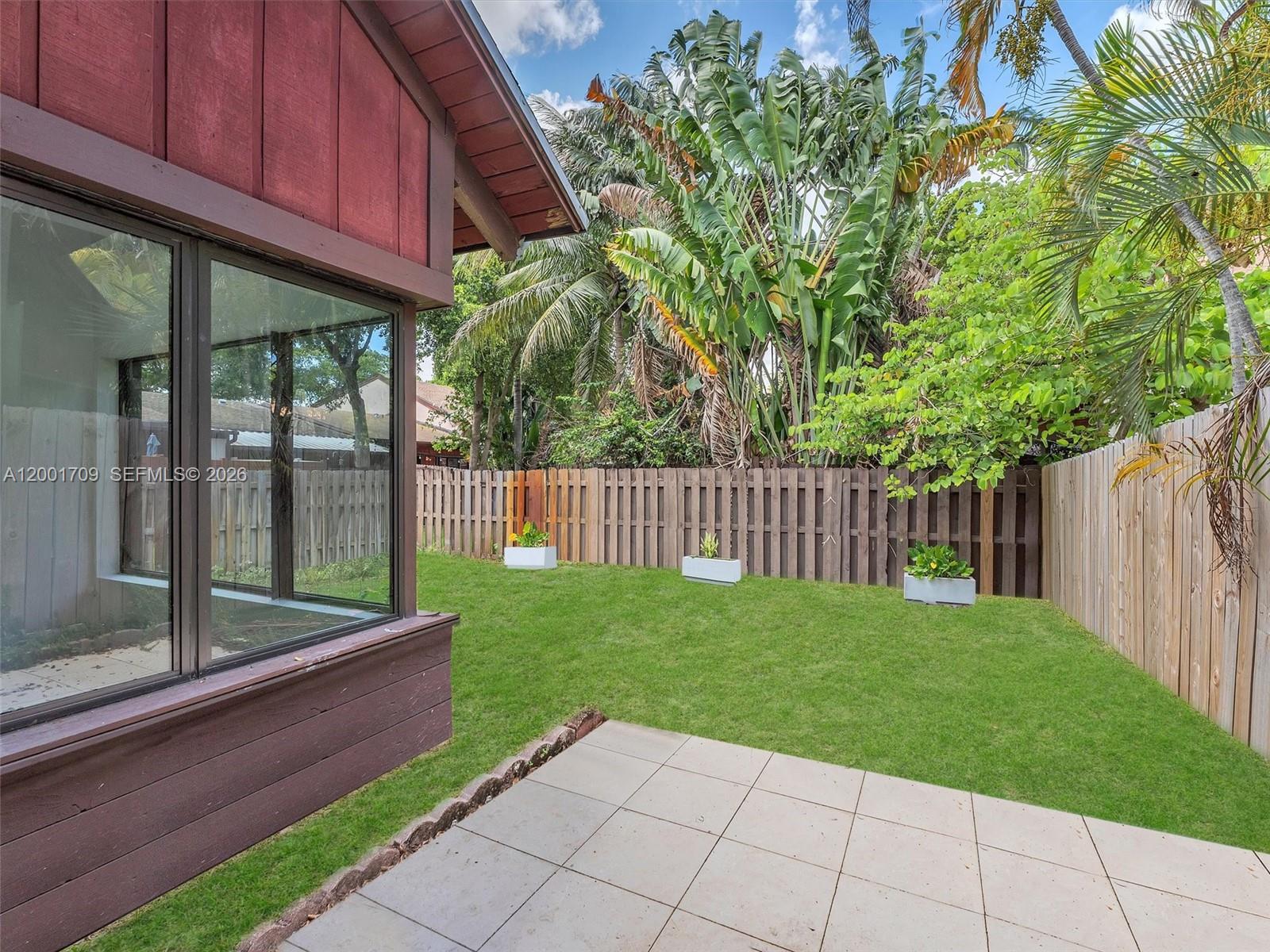 TAMERLANE - Residential