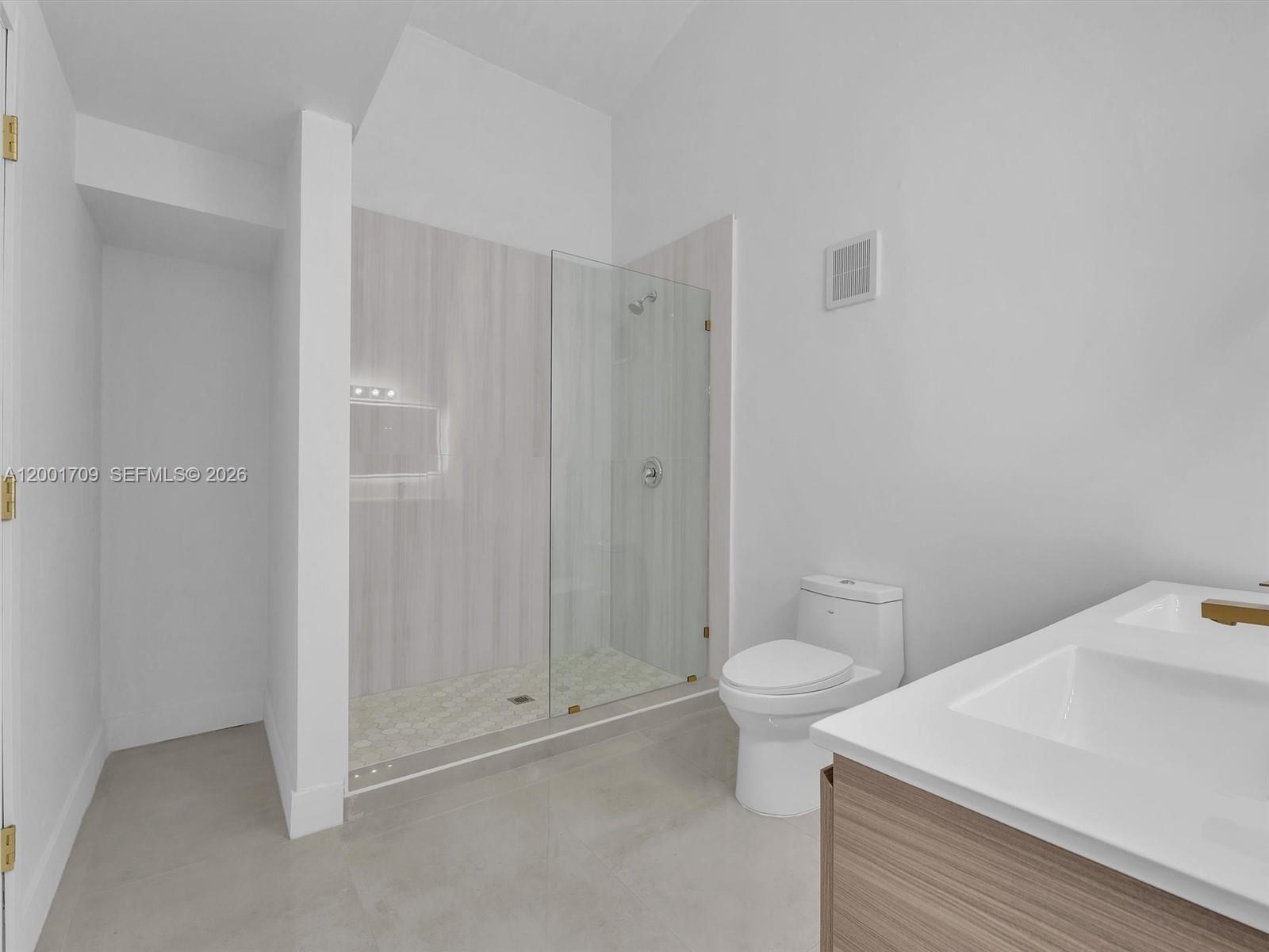 TAMERLANE - Residential