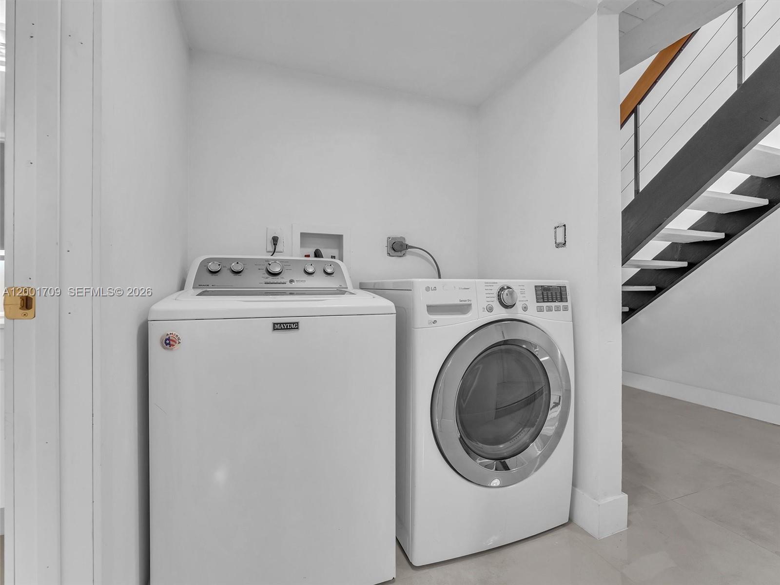 TAMERLANE - Residential