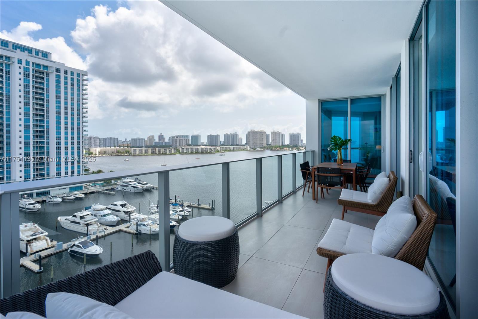 Stunning 2 Bedrooms + Den + 2.5 Bathrooms with breathtaking NE Views overlooking the marina and the bay. Professionally decorated with high end imported furniture and build in closets Luxury building with many amenities :state of art fitness center, spa, sauna, children center, Pilates studio, yoga deck, conference room, business center and club-room. Security throughout, guard gated entrance. Marina with 112 boat slips to accommodate up to 100 boats, full service. Private boat club membership available.