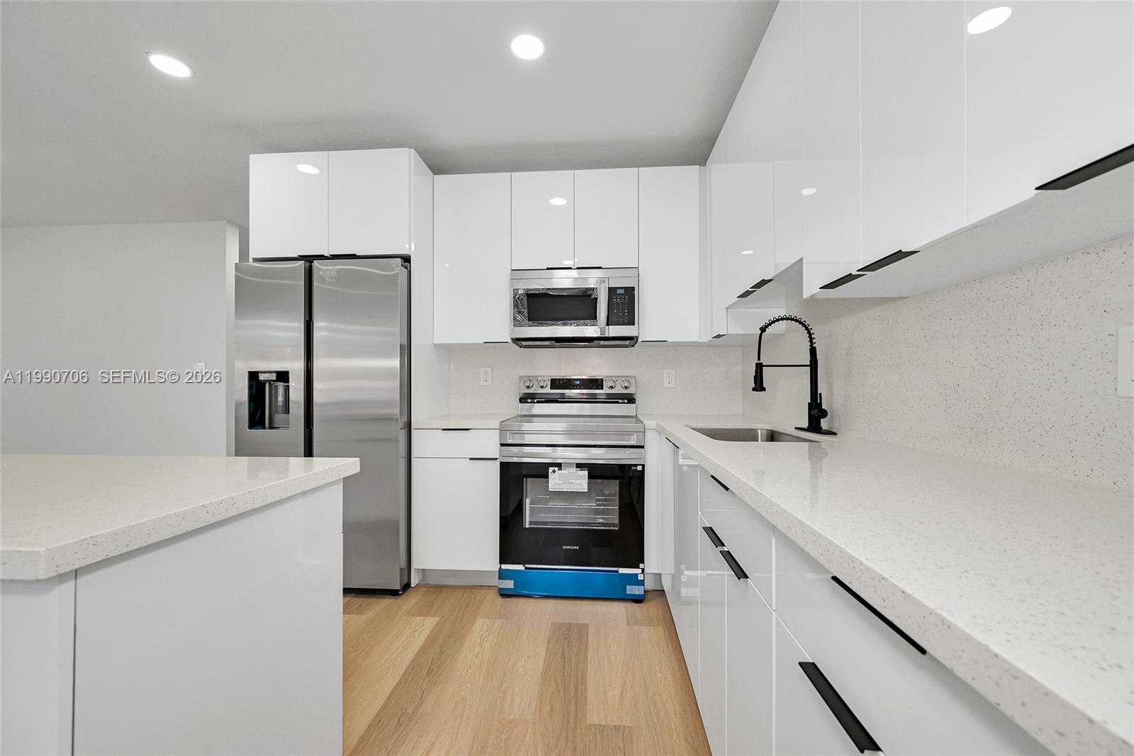 ¤FLORAL PK 1ST AMD - Residential