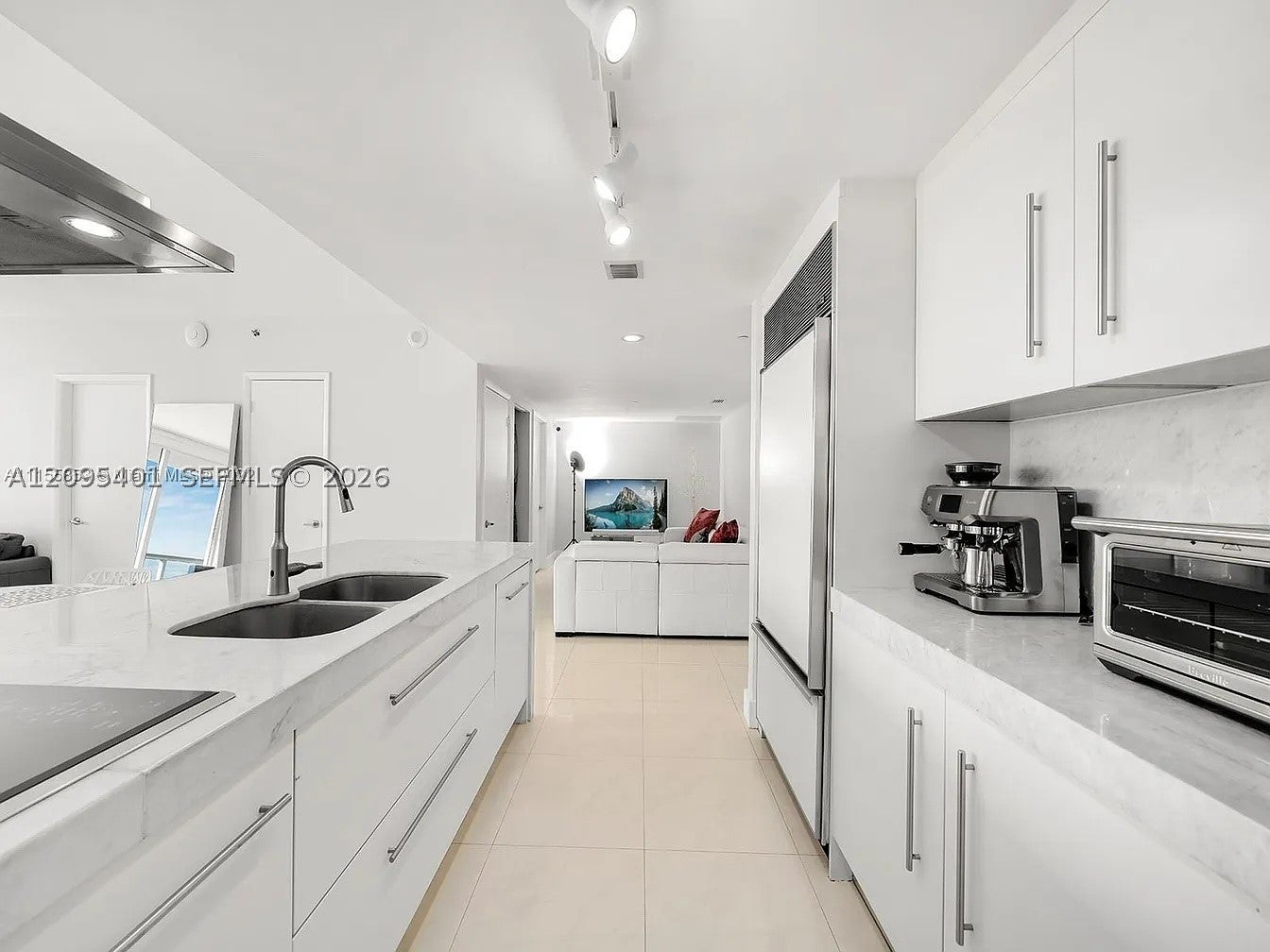 495 Brickell Ave 5505