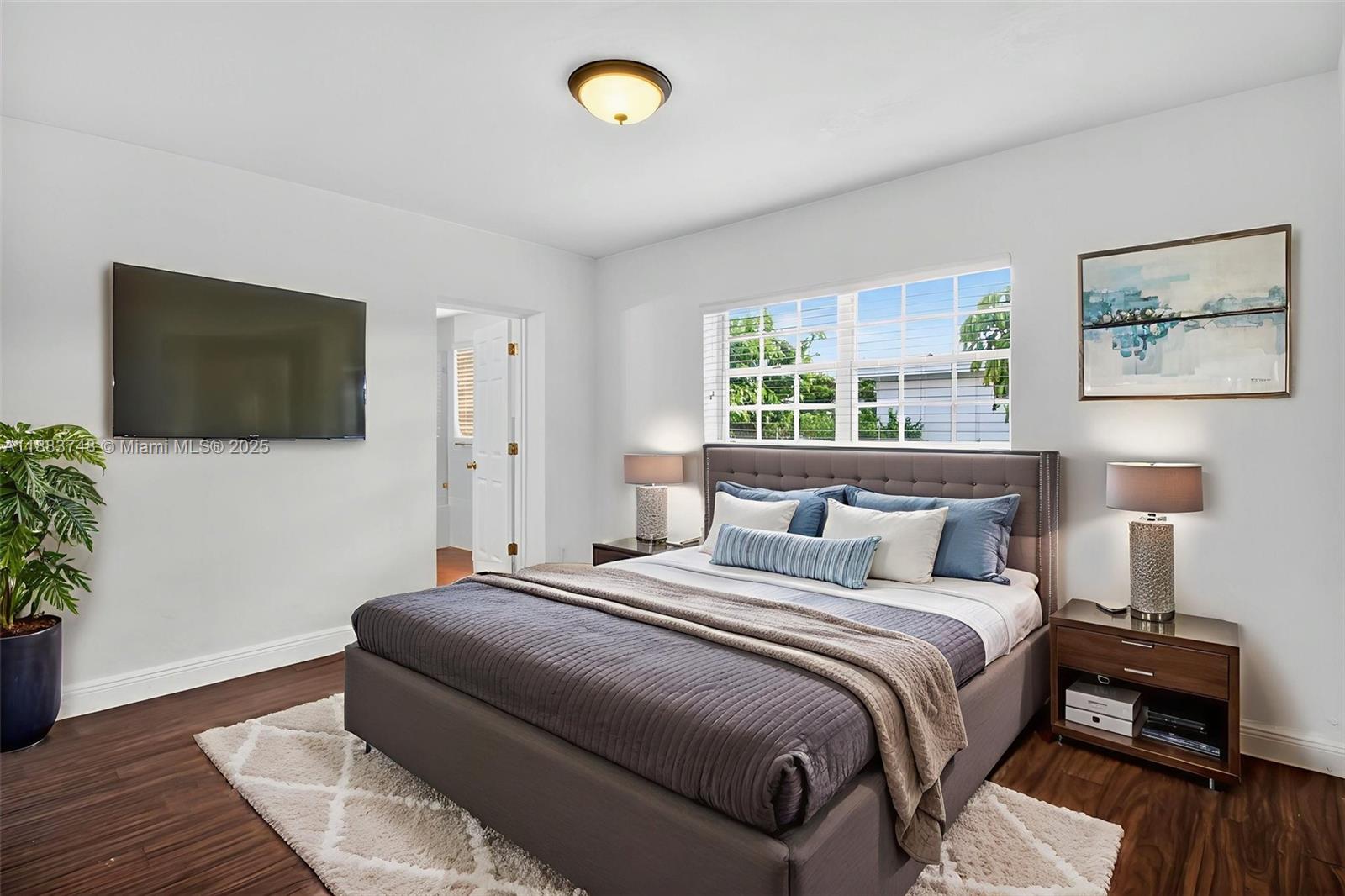 CORAL WAY VILLAGE SEC A P - Residential