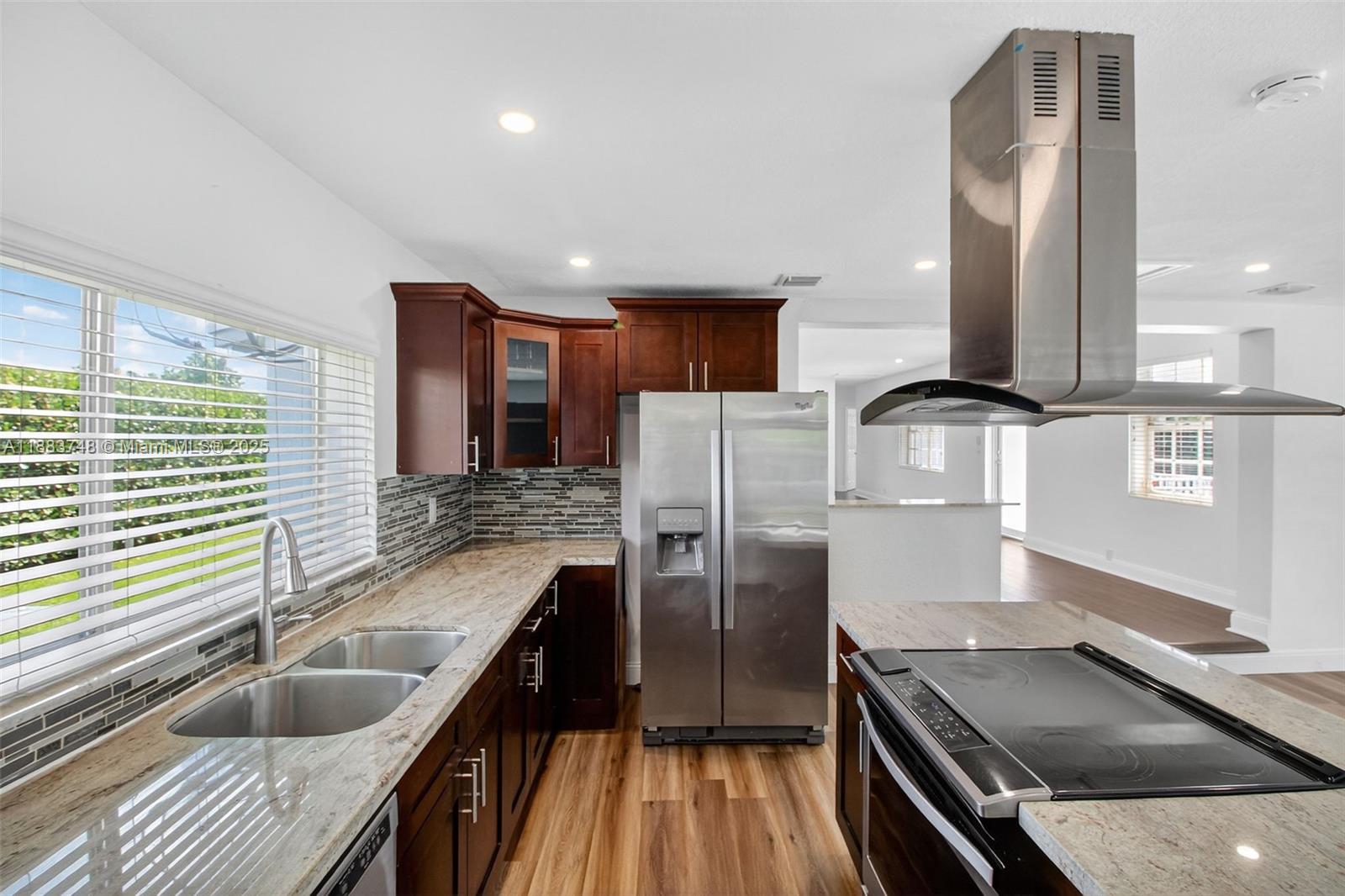 CORAL WAY VILLAGE SEC A P - Residential