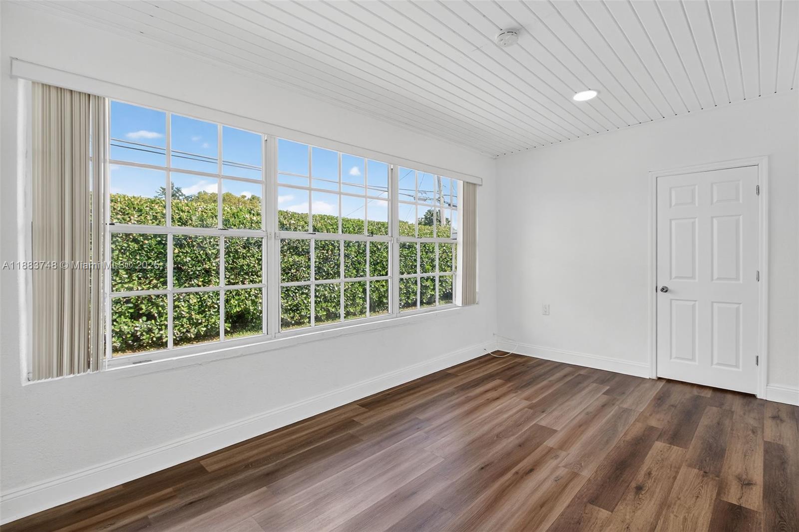 CORAL WAY VILLAGE SEC A P - Residential