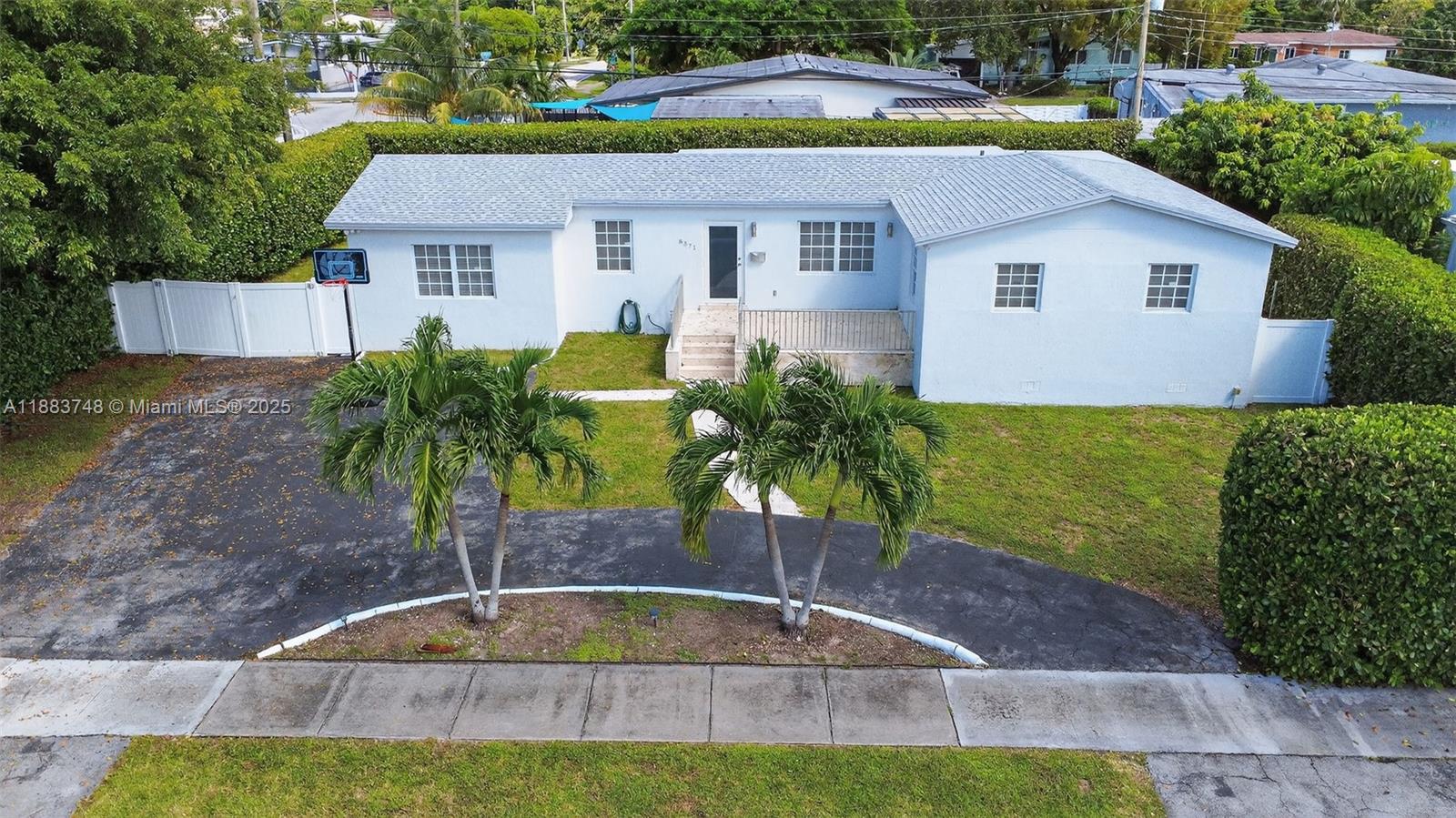 CORAL WAY VILLAGE SEC A P - Residential
