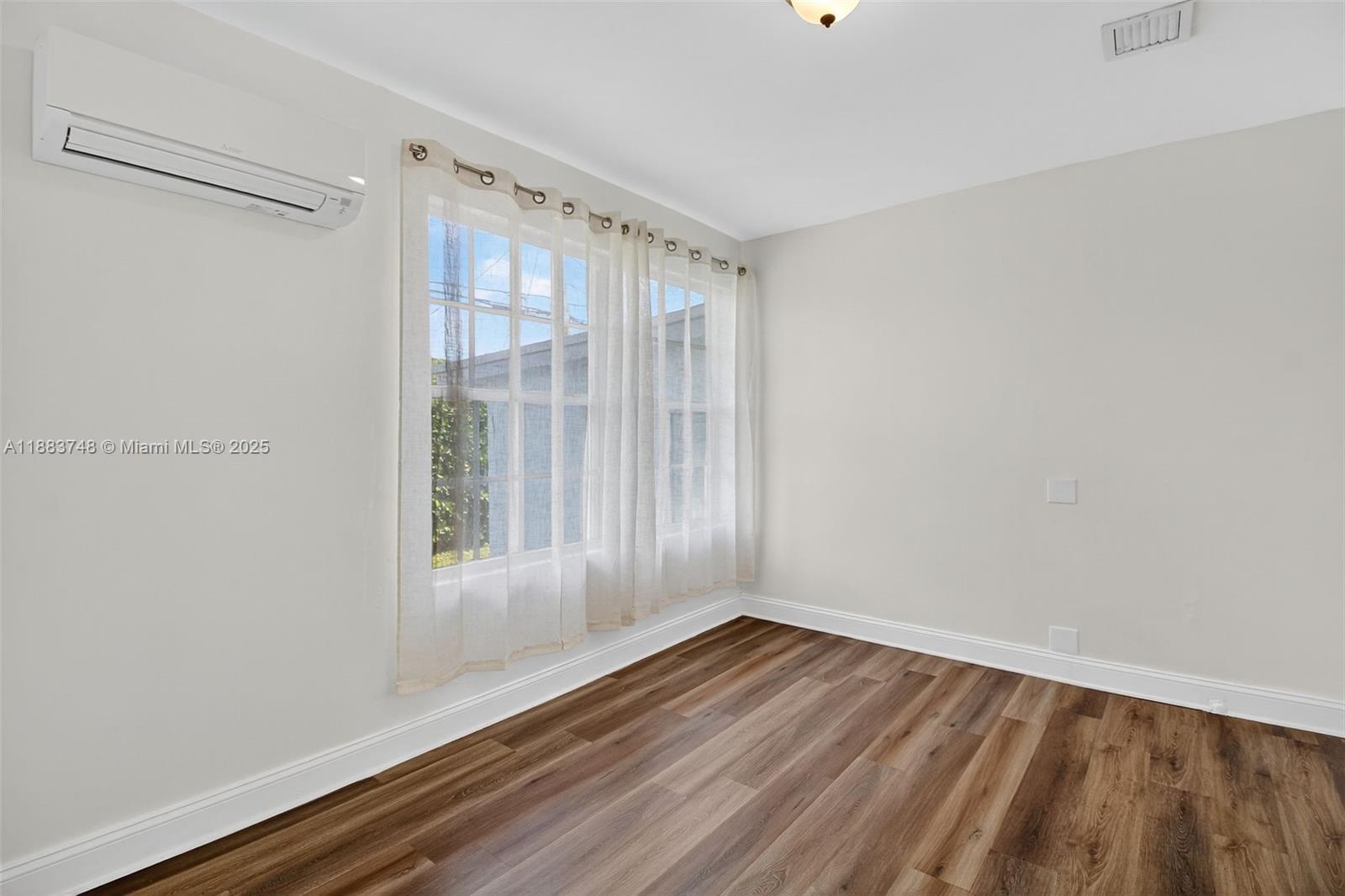 CORAL WAY VILLAGE SEC A P - Residential