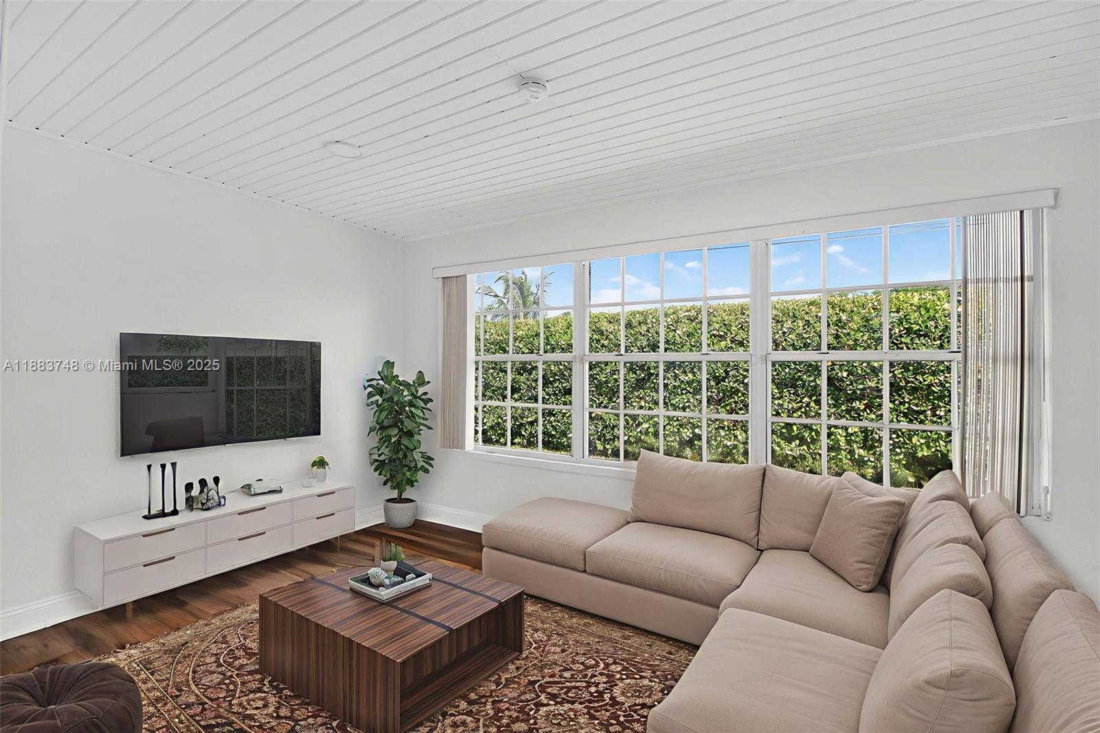 CORAL WAY VILLAGE SEC A P - Residential