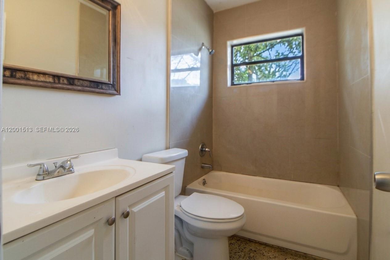 FAIRMONT - Residential