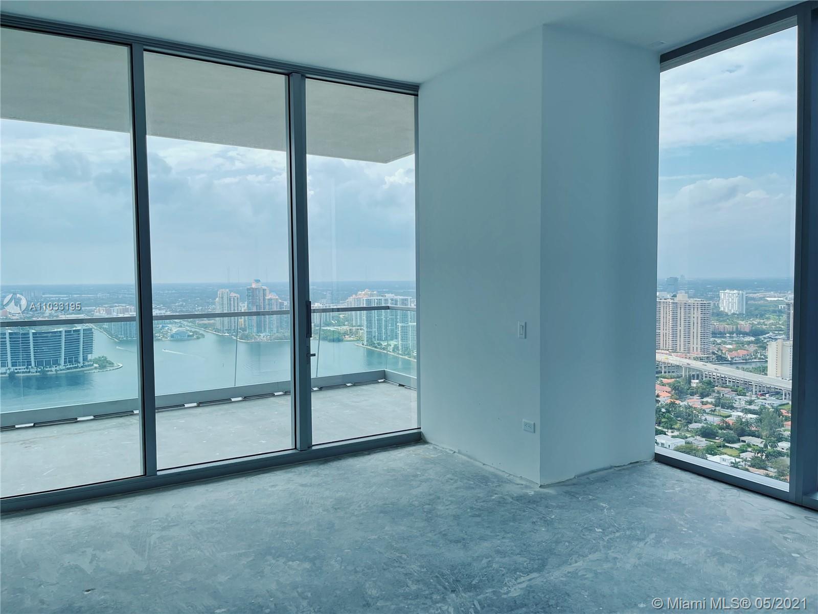 Turnberry Ocean Club - Residential