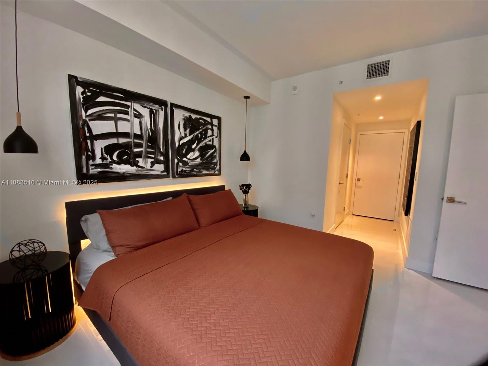 MERRICK MANOR CONDO - Residential