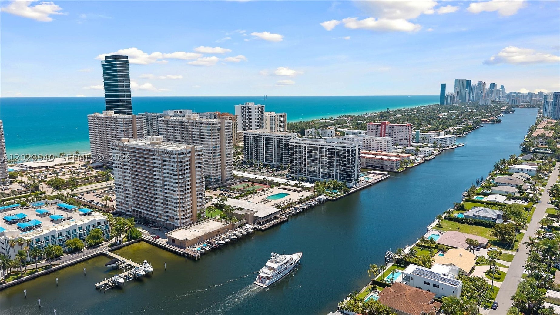 1965 S Ocean Dr 3L, Hallandale Beach FL 33009