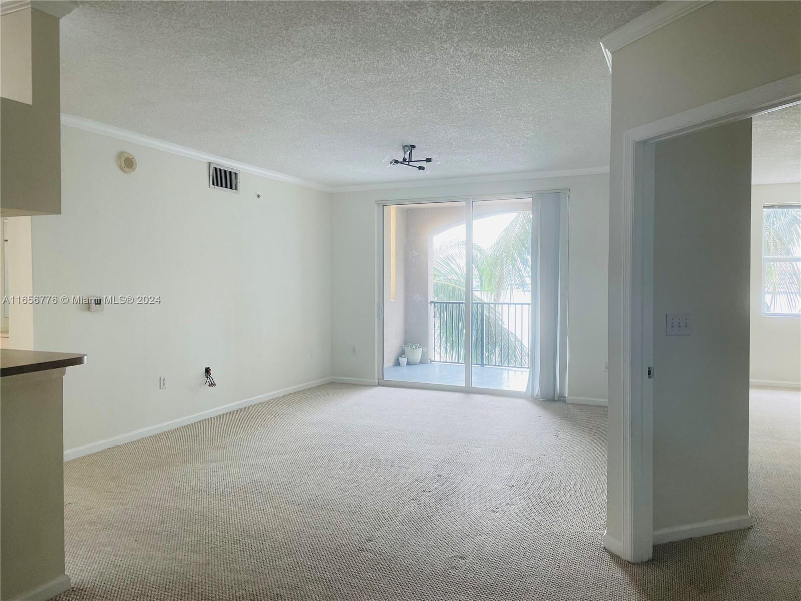 PORTO BELLAGIO CONDO - Residential Lease