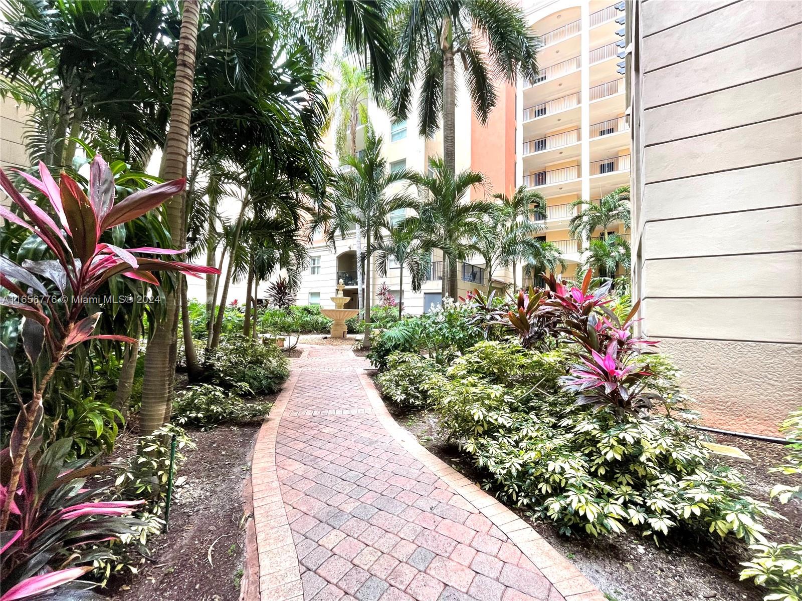 PORTO BELLAGIO CONDO - Residential Lease