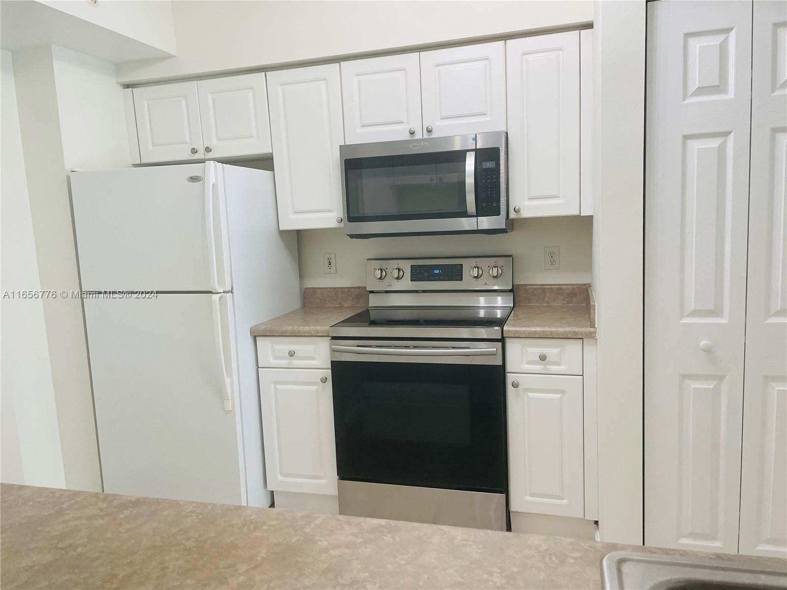 PORTO BELLAGIO CONDO - Residential Lease