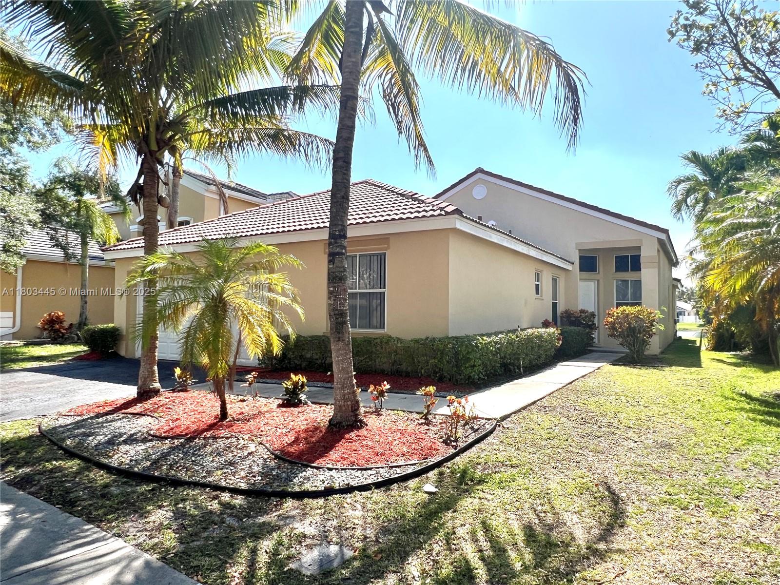 808 Stanton Dr 00