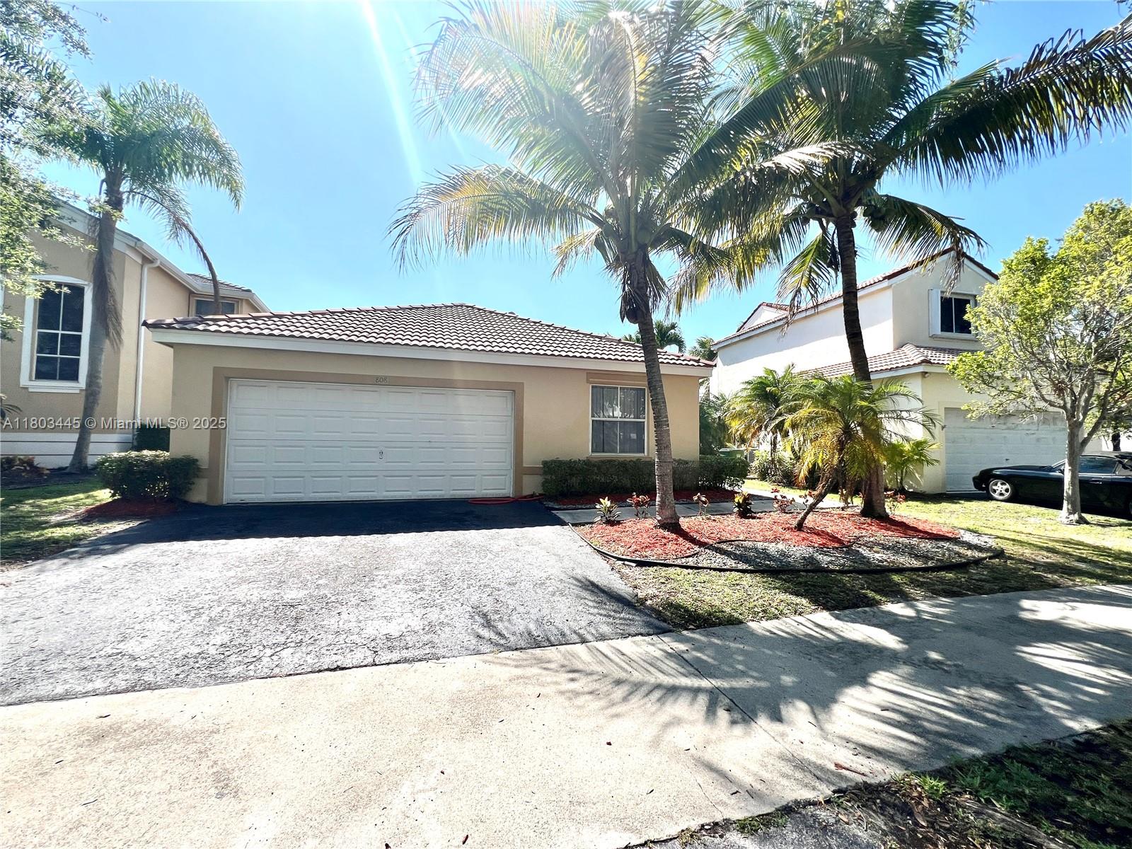 808 Stanton Dr 00