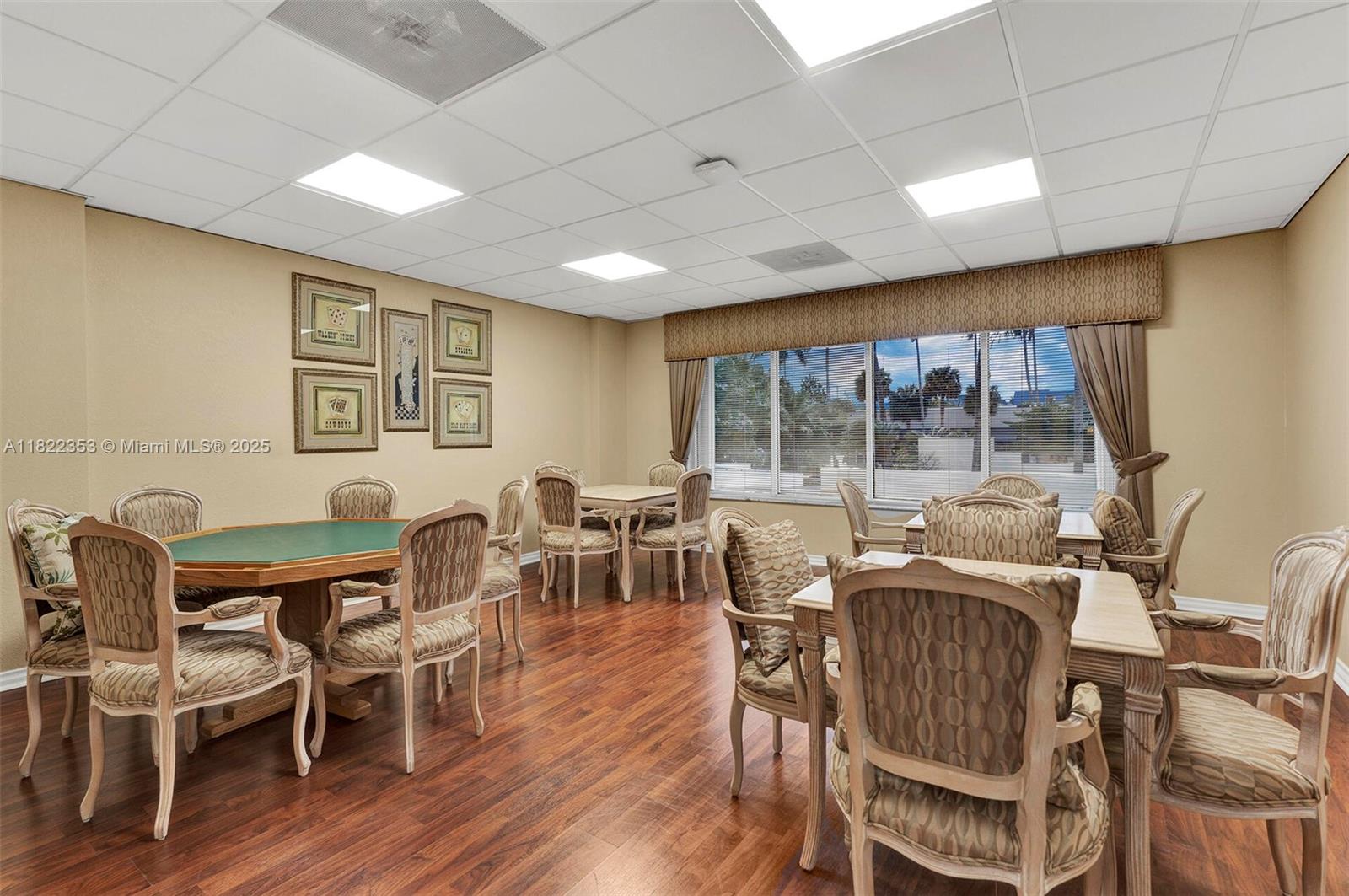 PLAYA DEL MAR CONDO - Residential