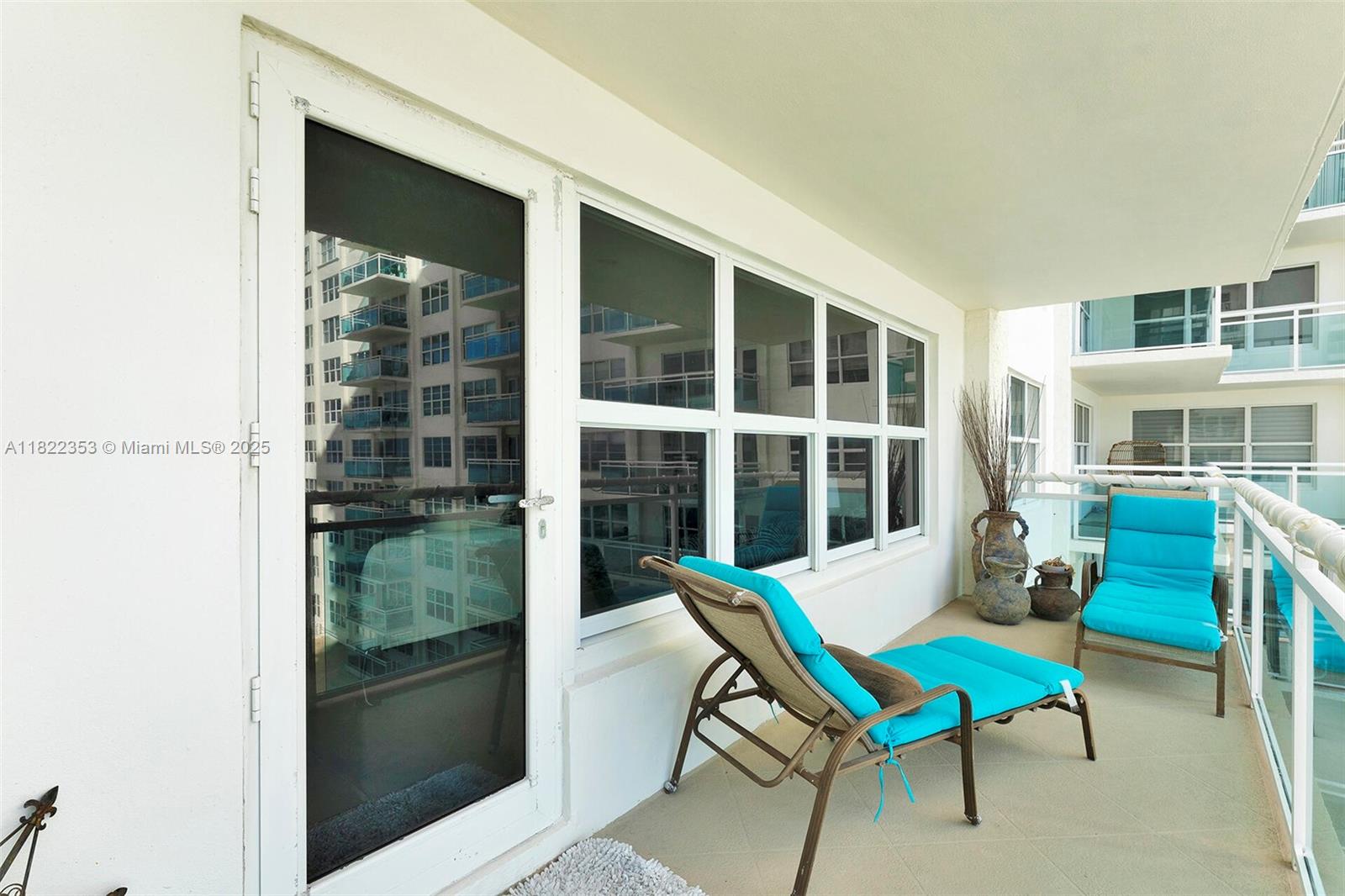 PLAYA DEL MAR CONDO - Residential